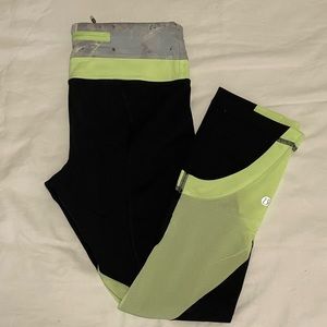 Lululemon cropped leggings